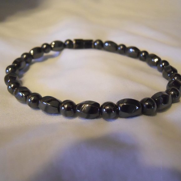 Hematite magnetic braclet - Picture 1 of 4